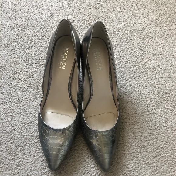 Kenneth Cole Reaction Savvy 3" pumps Size 7.5 - Picture 2 of 6
